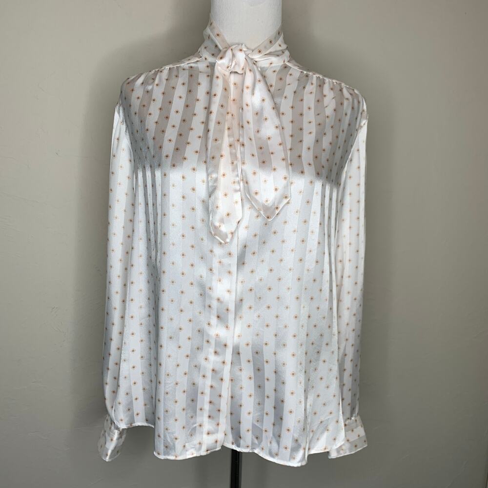 Vintage Evan Picone Blouse Cream with Small Squares Medallion Subtle Stripe Sz 8